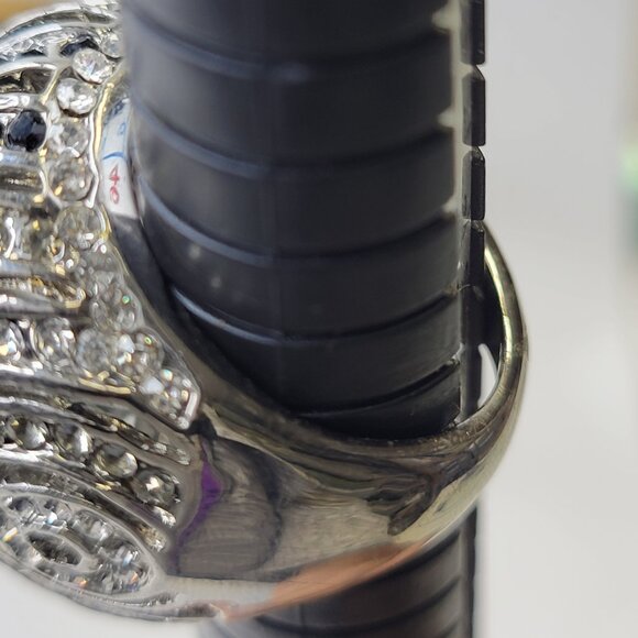 Fashion Statement Crystal Ring Black and Silver Crystal Cocktail ring Size 5 - Picture 8 of 11